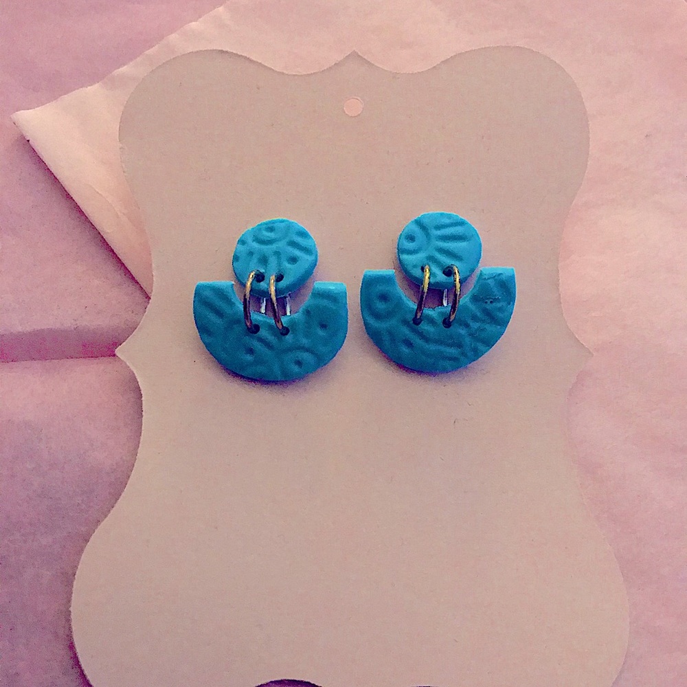 Earings